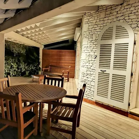 Вилла Le Lagon - Vision Luxe